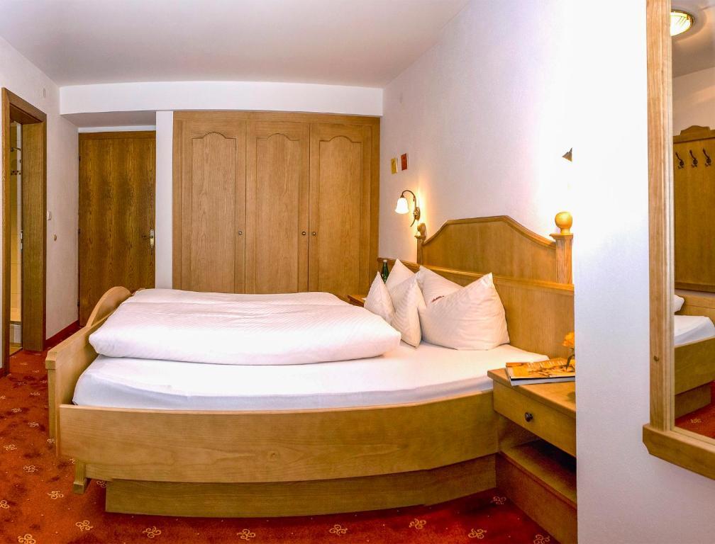 Pension Pichler ロイタシュ 部屋 写真