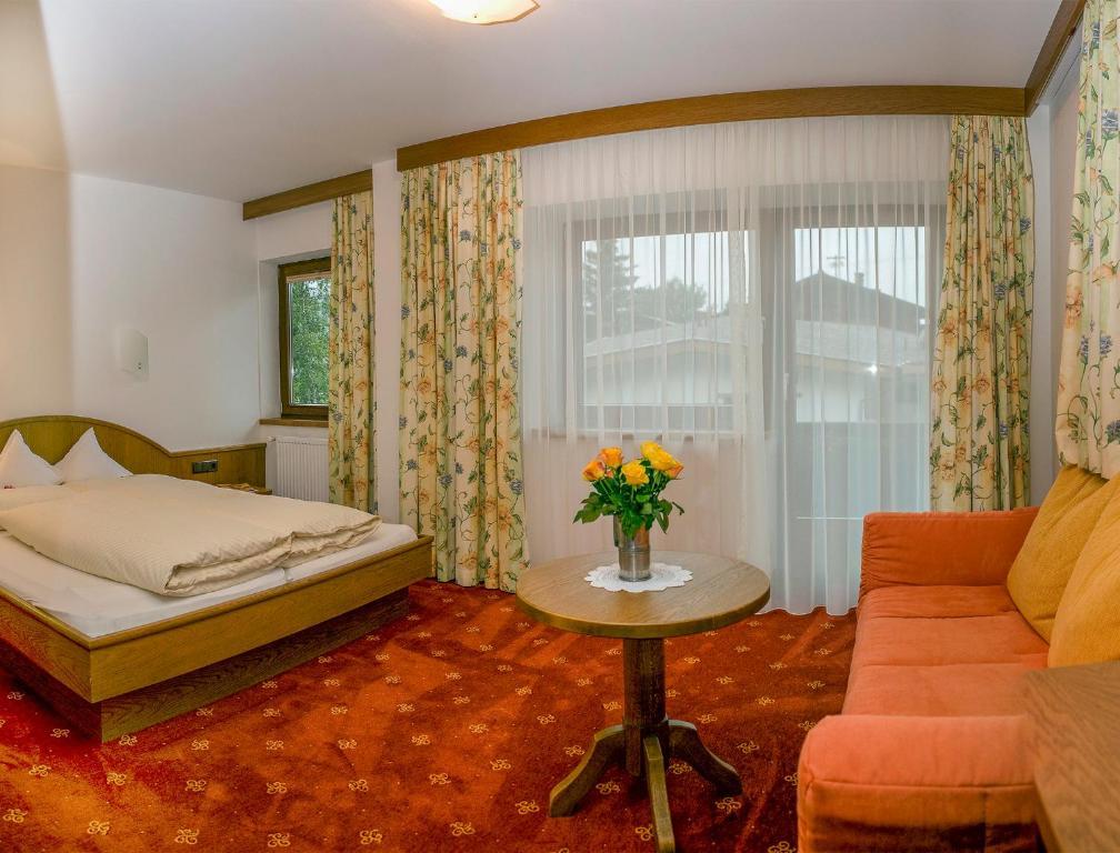 Pension Pichler ロイタシュ 部屋 写真